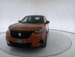 Arancione Usata 2021 Peugeot 2008 Active SUV | 15.900 € (Buon prezzo)