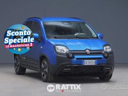 Blu Usata 2025 Fiat Panda Cross Due volumi | 11.700 € (Buon prezzo)