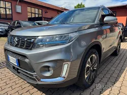Grigio Usata 2022 Suzuki Vitara SUV | 22.500 € (Ottimo prezzo)