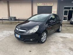 Bianco Usata 2008 Opel Corsa Sport Due volumi | 3990 € (Buon prezzo)
