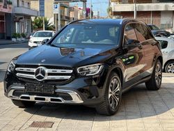 Nero Nuova 2025 Mercedes GLC200 SUV | 36.990 €