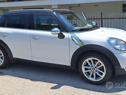 Usata 2015 Mini Countryman SUV | 11.500 € (Molto cara)