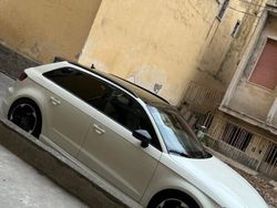 Bianco Usata 2015 Audi A3 S-Line Tre volumi | 16.000 €