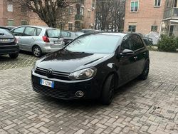 Nero Usata 2011 VW Golf Tre volumi | 4200 €