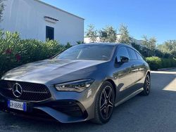 Usata 2024 Mercedes CLA200 Shooting Brake AMG Line Premium Station wagon | 34.000 € (Buon prezzo)