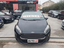 Nero Usata 2016 Ford Fiesta Business Edition Tre volumi | 8900 € (Buon prezzo)