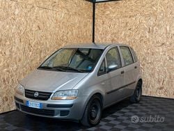 Grigio Usata 2005 Fiat Idea Monovolume | 1200 € (Super prezzo)