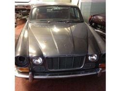 Bronzo Usata 1972 Jaguar XJ6 Tre volumi | 5000 €
