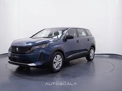 Blu metallizzato Usata 2023 Peugeot 5008 Active Monovolume | 21.990 € (Super prezzo)