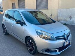 Usata 2015 Renault Scénic III Monovolume | 7900 €