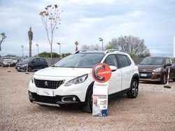 Bianco Usata 2017 Peugeot 2008 Allure SUV | 9999 € (Buon prezzo)