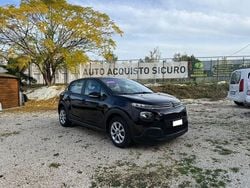 Nero Usata 2020 Citroën C3 PureTech Tre volumi | 9990 € (Buon prezzo)