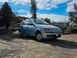 Usata 2002 Fiat Punto Tre volumi | 1500 € (Buon prezzo)