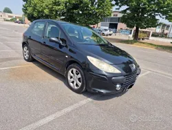 Usata 2006 Peugeot 307 Tre volumi | 1500 € (Buon prezzo)