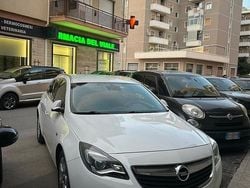 Bianco Usata 2015 Opel Insignia Sport Station wagon | 6500 € (Buon prezzo)