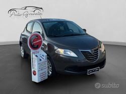 Grigio Usata 2012 Lancia Ypsilon Gold Due volumi | 5490 € (Buon prezzo)