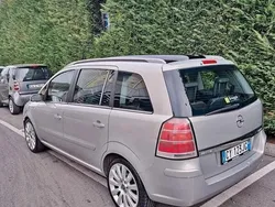 Usata 2006 Opel Zafira Monovolume | 4300 € (Molto cara)