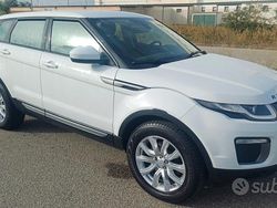 Bianco Usata 2017 Land Rover Range Rover evoque HSE Tre volumi | 12.999 € (Buon prezzo)