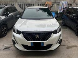 Bianco Usata 2020 Peugeot 2008 GT-line SUV | 18.000 € (Molto cara)