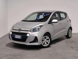 Bianco Usata 2018 Hyundai i10 Comfort Due volumi | 8790 € (Buon prezzo)