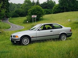 Grigio Usata 1997 BMW 320 Coupé | 15.000 €