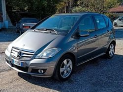 Giallo Usata 2009 Mercedes A160 Elegance Monovolume | 3999 € (Buon prezzo)