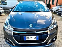 Grigio Usata 2019 Peugeot 208 Allure Due volumi | 9499 € (Ottimo prezzo)