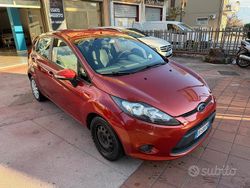 Marrone Usata 2010 Ford Fiesta Tre volumi | 2000 € (Ottimo prezzo)