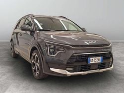 Grigio scuro Usata 2023 Kia Niro SUV | 24.900 € (Buon prezzo)