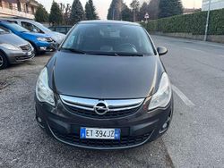 Grigio Usata 2014 Opel Corsa Tre volumi | 5800 € (Buon prezzo)