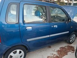 Blu Usata 2004 Opel Agila Due volumi | 1000 € (Buon prezzo)