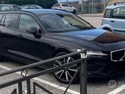 Nero Usata 2019 Volvo V60 Business Edition Station wagon | 16.500 € (Buon prezzo)