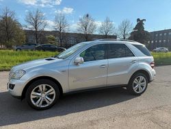 Grigio Usata 2010 Mercedes ML300 Premium SUV | 11.900 €