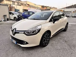 Other Usata 2015 Renault Mégane III Dynamique Tre volumi | 4999 € (Buon prezzo)