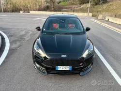 Usata 2018 Ford Focus ST Tre volumi | 16.900 € (Super prezzo)