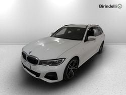 Alpinweiss iii pastello Usata 2021 BMW 320 M Sport Station wagon | 34.500 € (Buon prezzo)