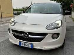 Usata 2016 Opel Adam Due volumi | 8499 € (Buon prezzo)