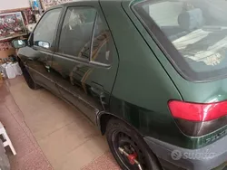 Usata 1998 Peugeot 306 Tre volumi | 500 €