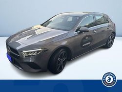 Grigio metallizzato Usata 2024 Mercedes A180 Advanced Plus Tre volumi | 32.200 € (Ottimo prezzo)