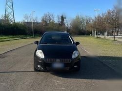 Nero Usata 2009 Fiat Grande Punto Due volumi | 3500 € (Buon prezzo)
