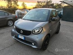 Grigio Usata 2017 Smart ForTwo Coupé Superpassion Coupé | 11.900 € (Buon prezzo)