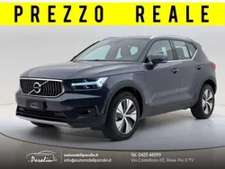 Blu / metallizzato Usata 2021 Volvo XC40 Inscription SUV | 27.500 € (Ottimo prezzo)