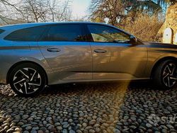 Grigio Usata 2024 Peugeot 308 SW Allure Station wagon | 24.900 €