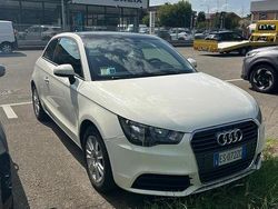 Bianco Usata 2013 Audi A1 Ambition Due volumi | 7500 € (Ottimo prezzo)
