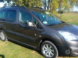 Marrone Usata 2015 Peugeot Partner Outdoor Monovolume | 8000 € (Buon prezzo)