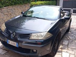 Marrone Usata 2006 Renault Mégane Cabriolet Cabrio | 2300 €