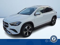 Bianco Nuova 2025 Mercedes GLA200 Advanced Plus SUV | 45.600 € (Buon prezzo)