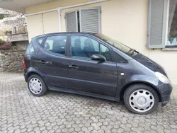 Usata 2000 Mercedes A140 Avantgarde Monovolume | 2100 € (Buon prezzo)
