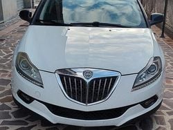 Bianco Usata 2011 Lancia Delta Due volumi | 4000 € (Buon prezzo)