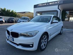 Bianco Usata 2013 BMW 318 Gran Turismo Sport Line Tre volumi | 12.300 € (Molto cara)